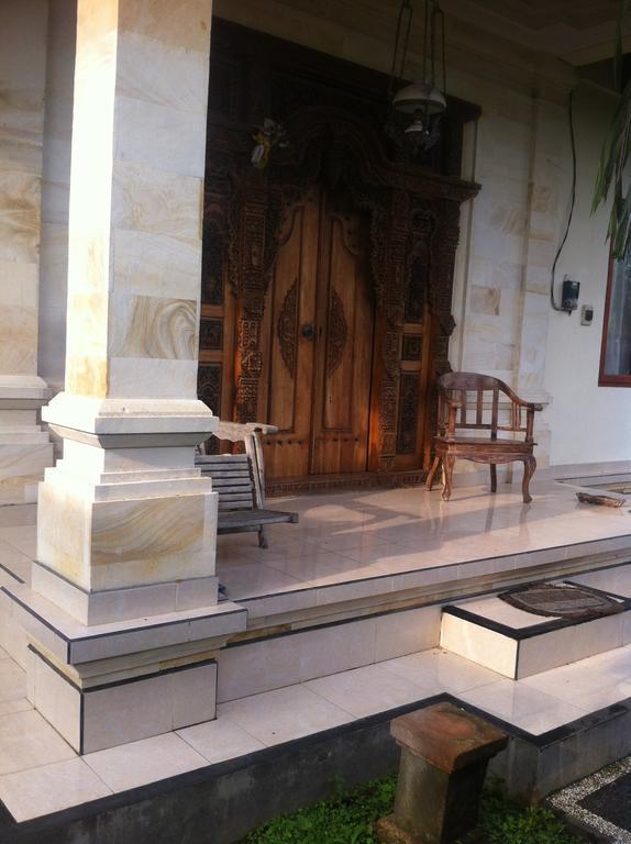 Pondok Loris Guest House Ubud  Exterior photo